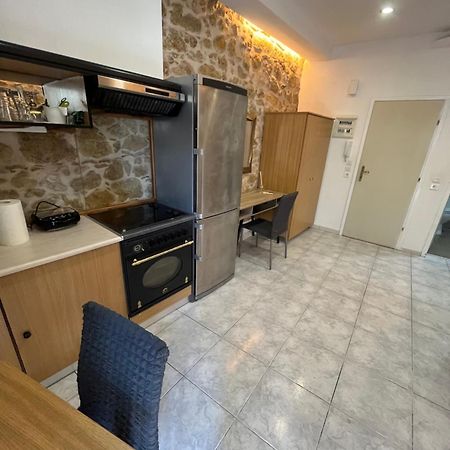 Papyrus City Centre Apartments Heraklion  Bagian luar foto