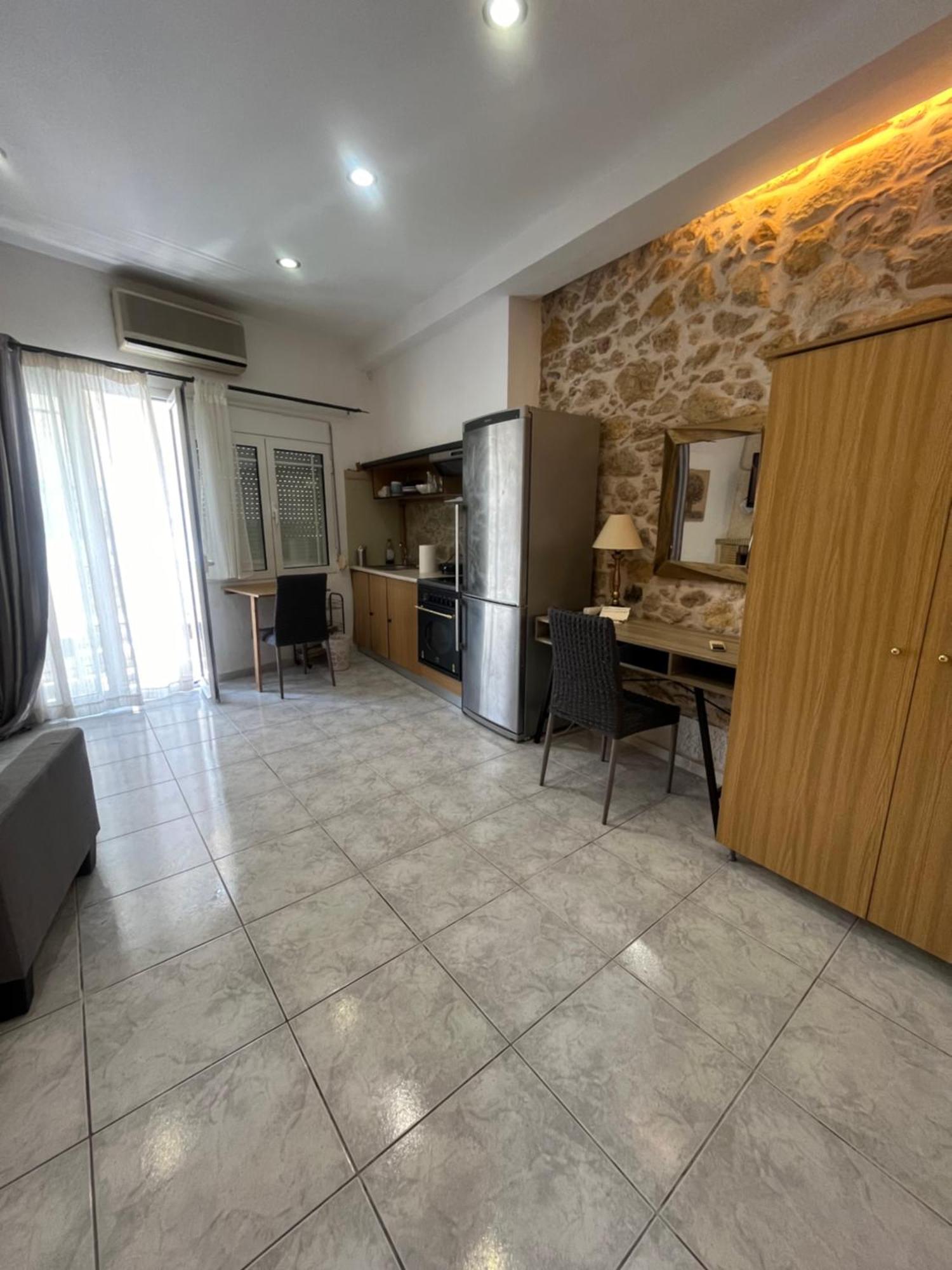 Papyrus City Centre Apartments Heraklion  Bagian luar foto