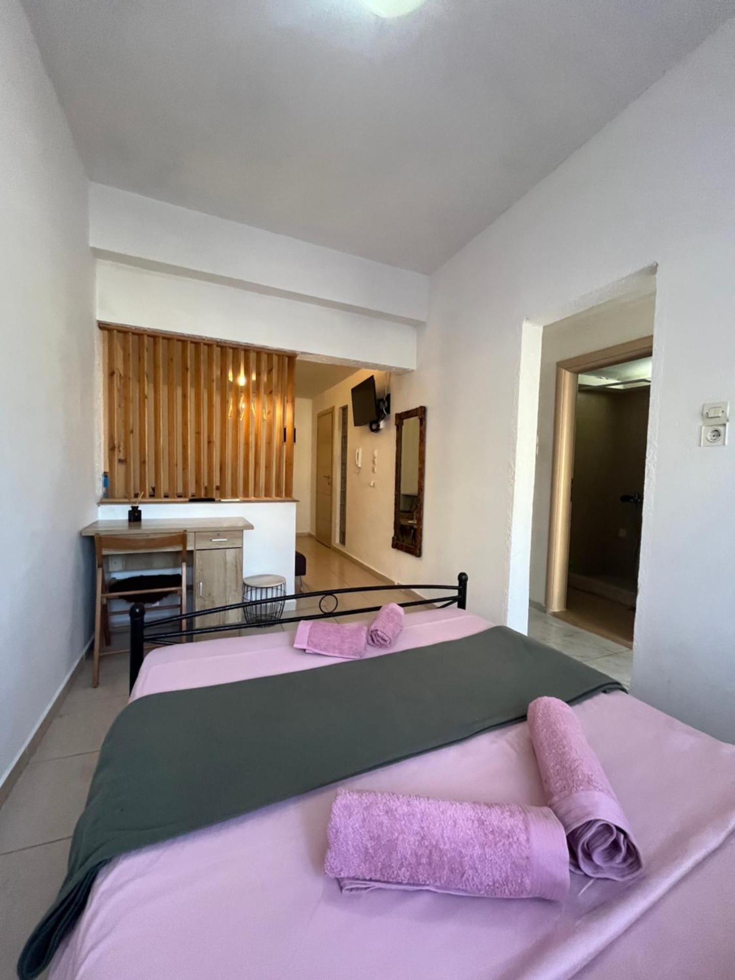 Papyrus City Centre Apartments Heraklion  Bagian luar foto
